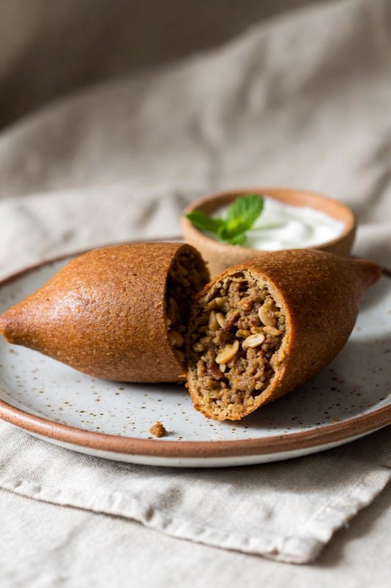 Kibbeh Arfaliyeh — Fried Torpedo Kibbeh — The elongated, tapered kibbeh
